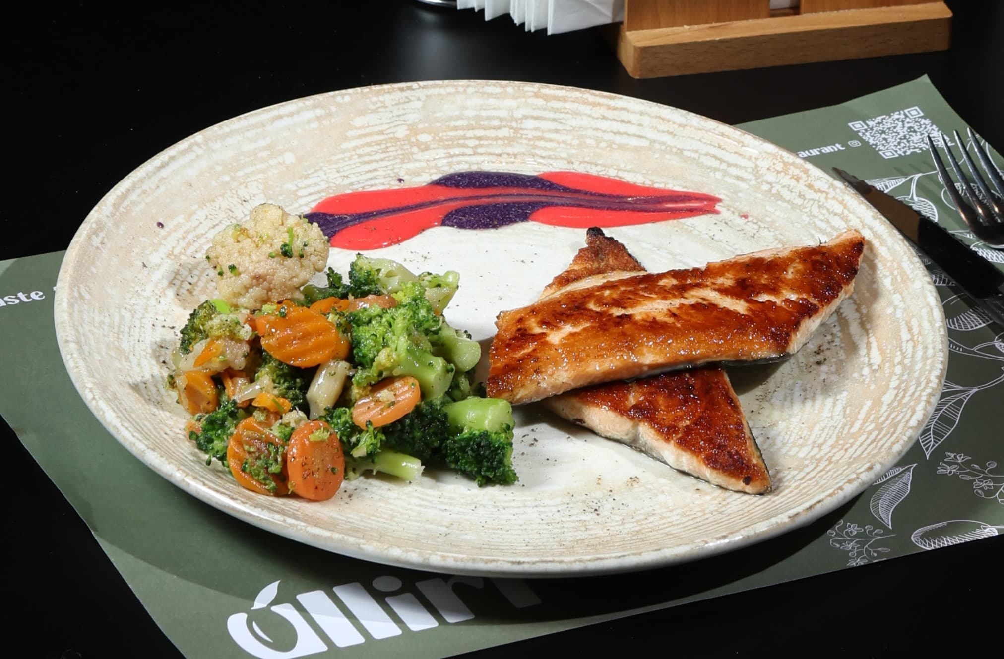 Peshk deti SALMON